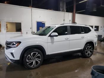  Salvage Volkswagen Atlas