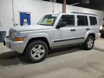  Salvage Jeep Commander