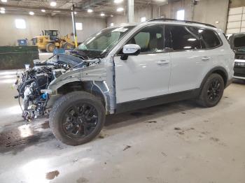  Salvage Kia Telluride