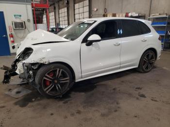  Salvage Porsche Cayenne