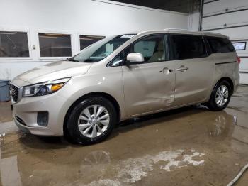  Salvage Kia Sedona