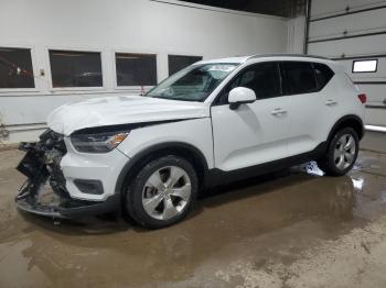  Salvage Volvo XC40