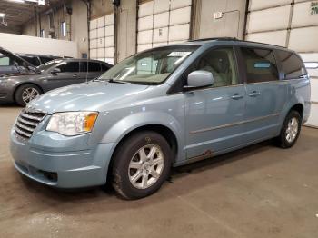  Salvage Chrysler Minivan