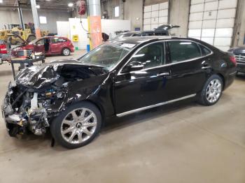  Salvage Hyundai Equus