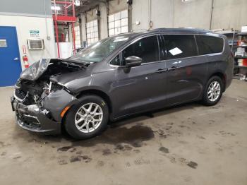  Salvage Chrysler Pacifica