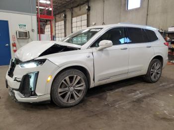  Salvage Cadillac XT6