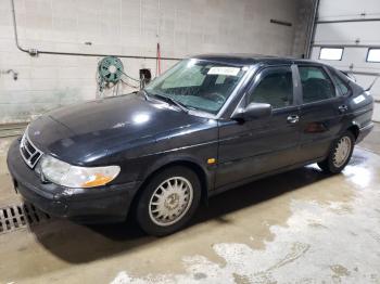  Salvage Saab 900