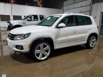  Salvage Volkswagen Tiguan