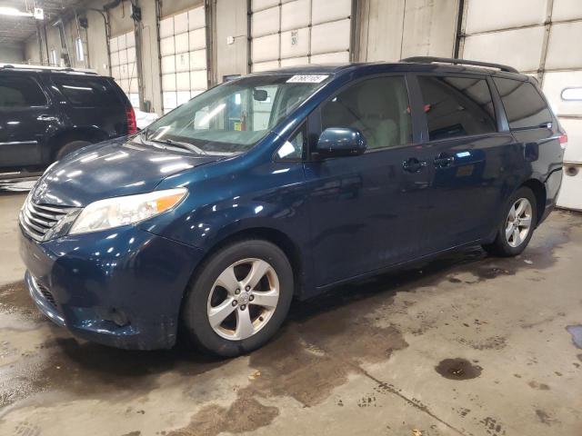  Salvage Toyota Sienna