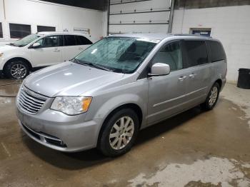  Salvage Chrysler Minivan