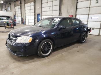  Salvage Dodge Avenger