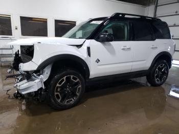  Salvage Ford Bronco