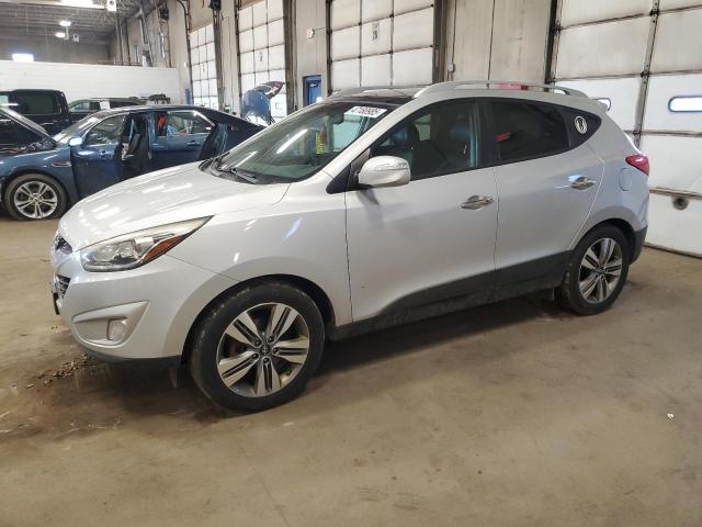  Salvage Hyundai TUCSON