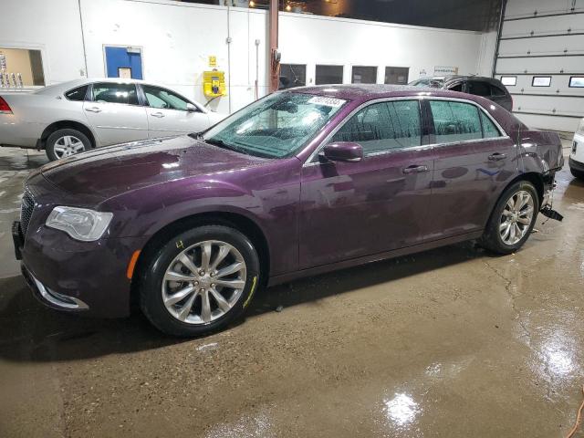  Salvage Chrysler 300