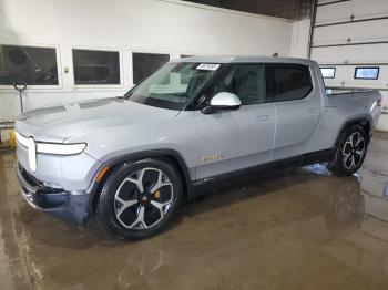  Salvage Rivian Rit