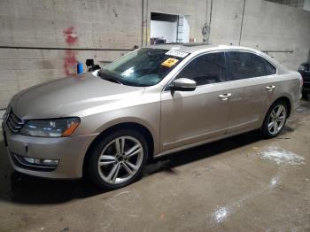  Salvage Volkswagen Passat