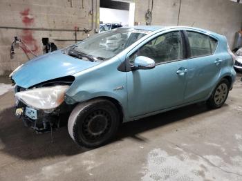  Salvage Toyota Prius