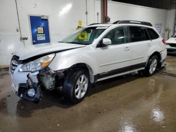  Salvage Subaru Outback