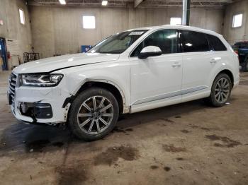  Salvage Audi Q7