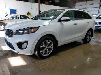  Salvage Kia Sorento