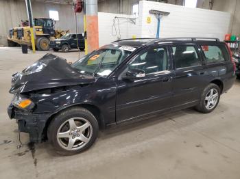  Salvage Volvo V70