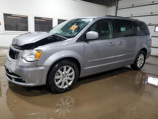  Salvage Chrysler Minivan