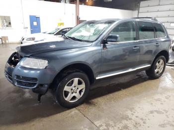  Salvage Volkswagen Touareg
