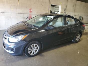  Salvage Hyundai ACCENT