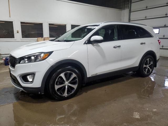  Salvage Kia Sorento