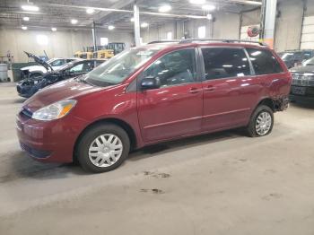  Salvage Toyota Sienna