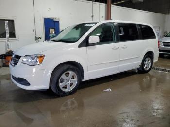  Salvage Dodge Caravan