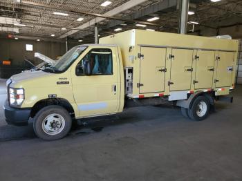  Salvage Ford Econoline