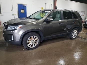  Salvage Kia Sorento