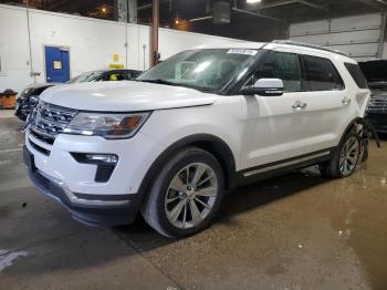  Salvage Ford Explorer