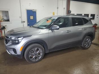  Salvage Kia Seltos
