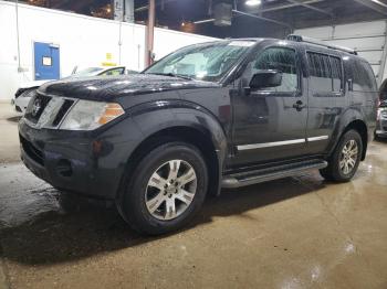  Salvage Nissan Pathfinder