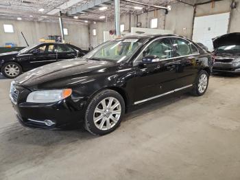  Salvage Volvo S80