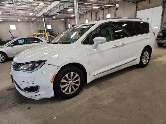  Salvage Chrysler Pacifica