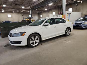  Salvage Volkswagen Passat