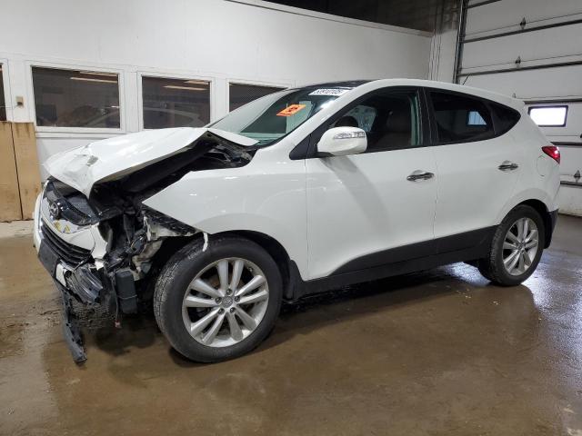  Salvage Hyundai TUCSON