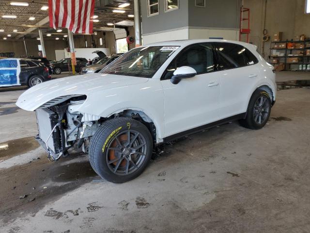  Salvage Porsche Cayenne