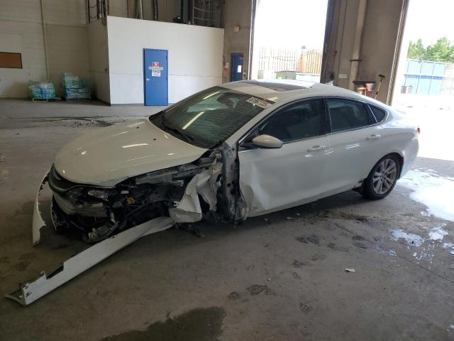  Salvage Chrysler 200