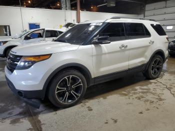  Salvage Ford Explorer