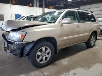  Salvage Toyota Highlander