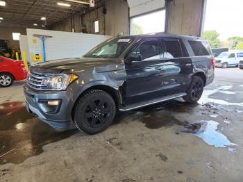  Salvage Ford Expedition