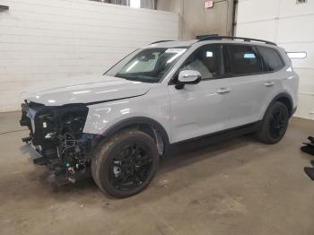  Salvage Kia Telluride