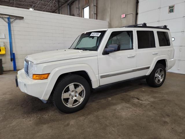  Salvage Jeep Commander