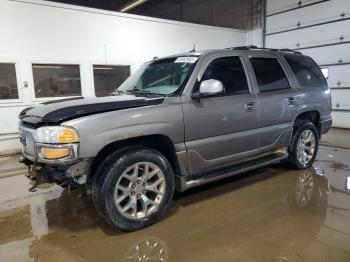  Salvage GMC Yukon