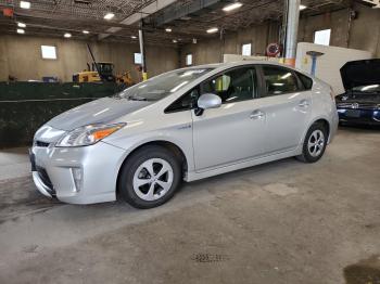  Salvage Toyota Prius