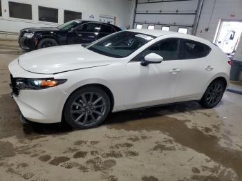  Salvage Mazda 3